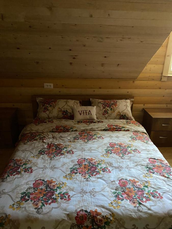 Vita Guesthouse Bajram Curri Екстериор снимка